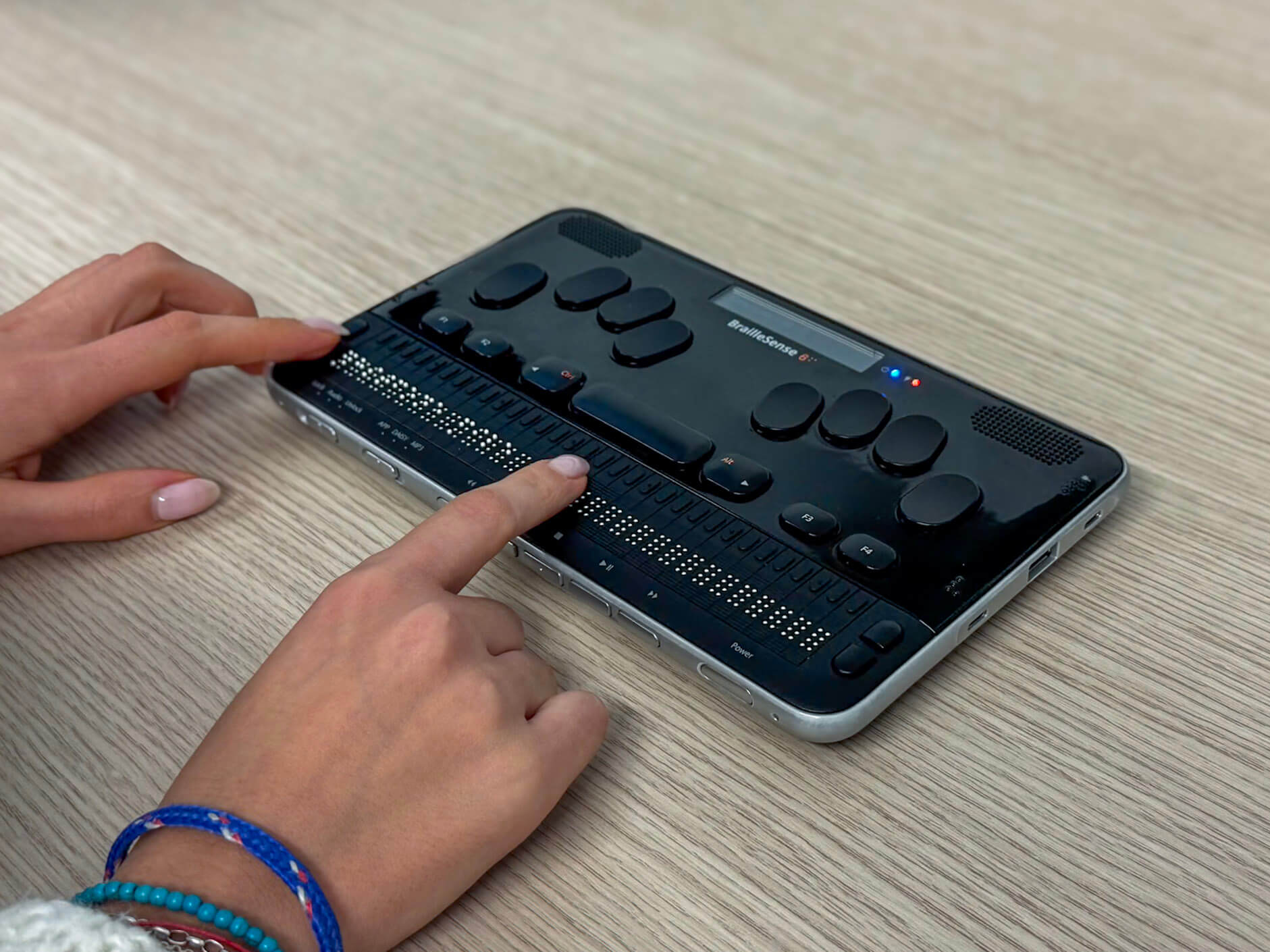 BrailleSense 6 - Tablet Braille per ciechi