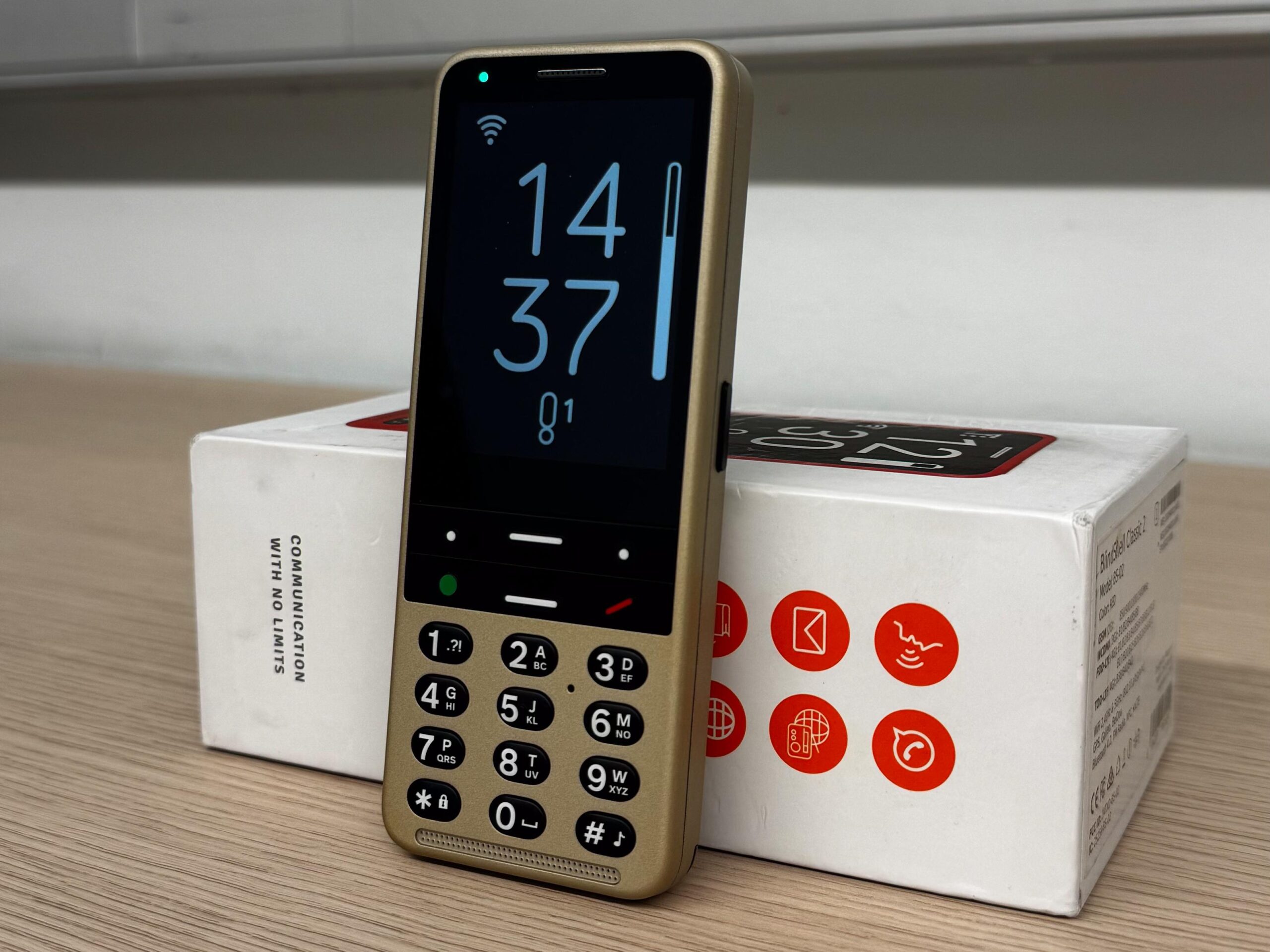 BlindShell Classico 3 - Telefono con sintesi e comandi vocali - immagine 2